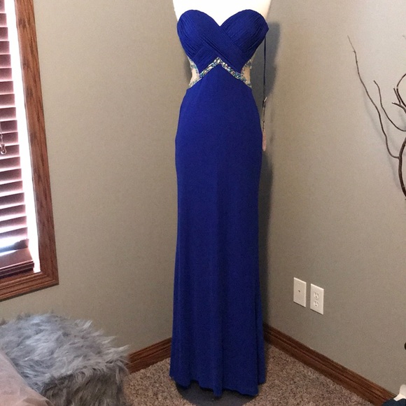 Faviana Dresses & Skirts - new Prom or Formal dress Electric Blue size 4